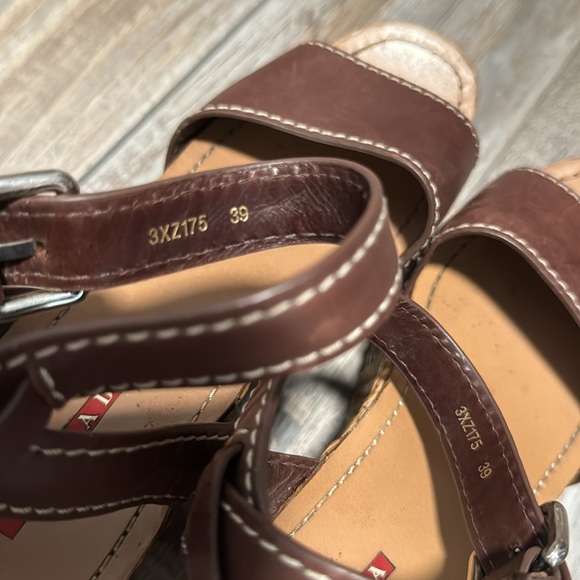 Prada wedges size 39 - Picture 7 of 7